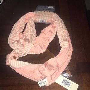 Infinity scarf